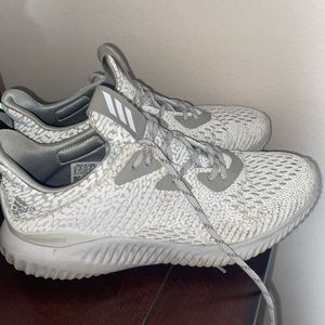 adidas alpha3ounce tennis shoes, men’s size 8